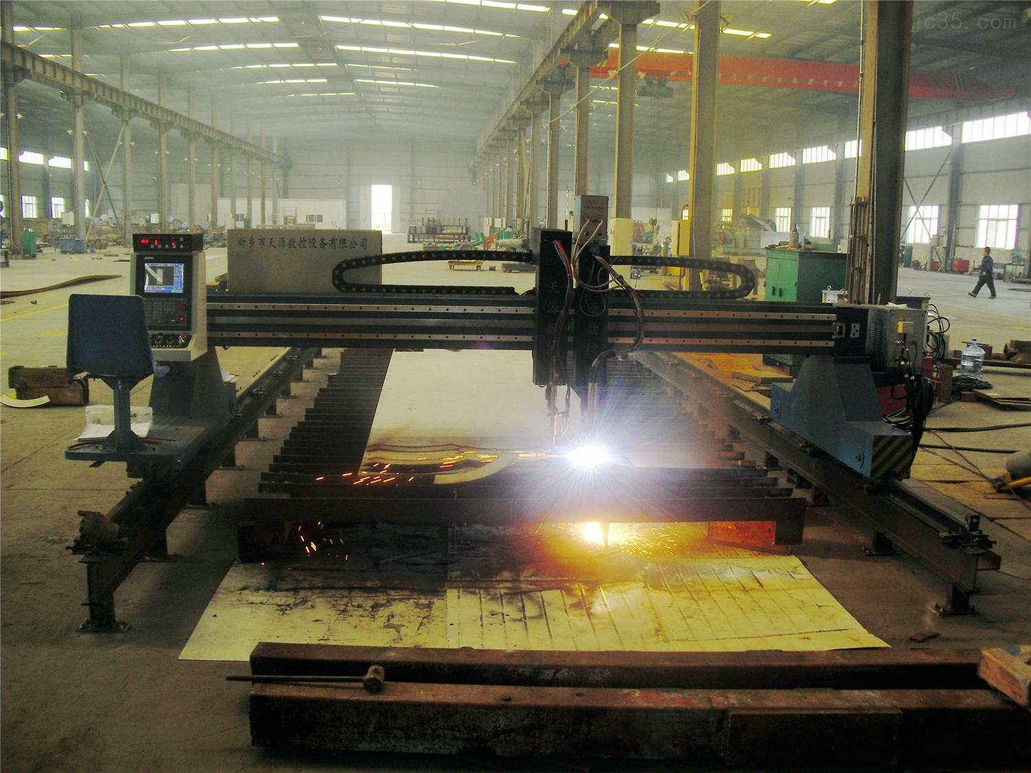 plasma cutting technology in metal sheet processing